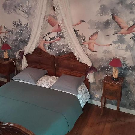 Les Cedres Bed and Breakfast Montaigu-Vendee Εξωτερικό φωτογραφία