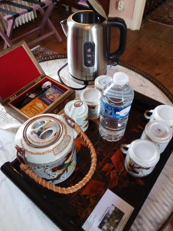 Les Cedres Bed and Breakfast Montaigu-Vendee Εξωτερικό φωτογραφία