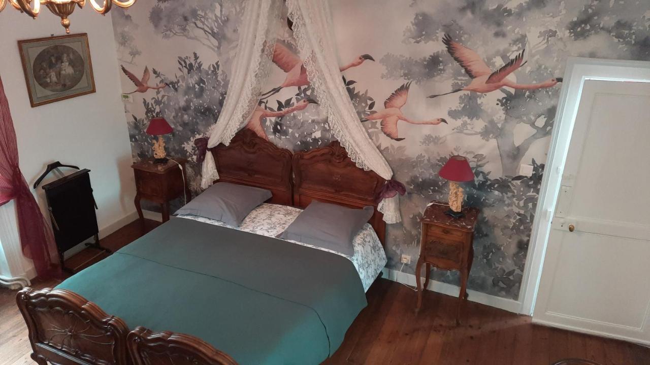 Les Cedres Bed and Breakfast Montaigu-Vendee Εξωτερικό φωτογραφία
